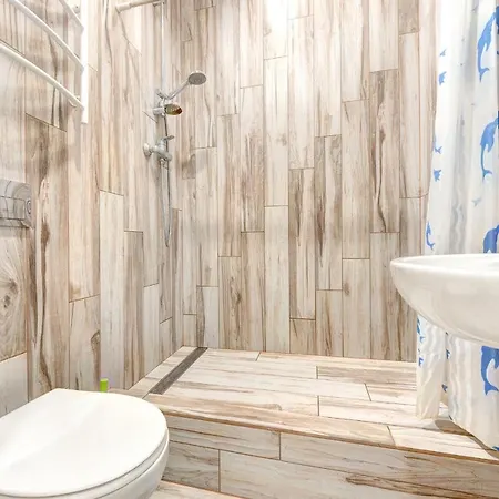 1 Room Apartment Near National Circus Kyiv Exterior photo