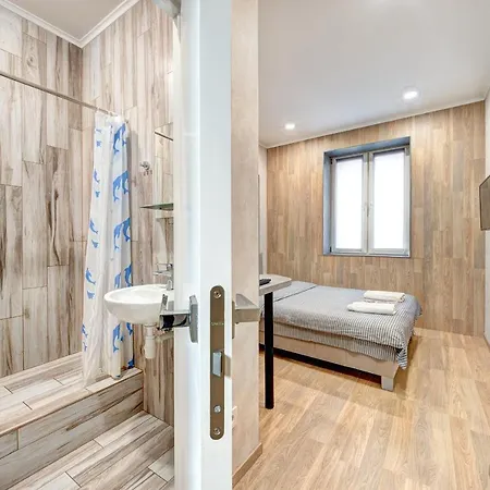 1 Room Apartment Near National Circus Kyiv Exterior photo